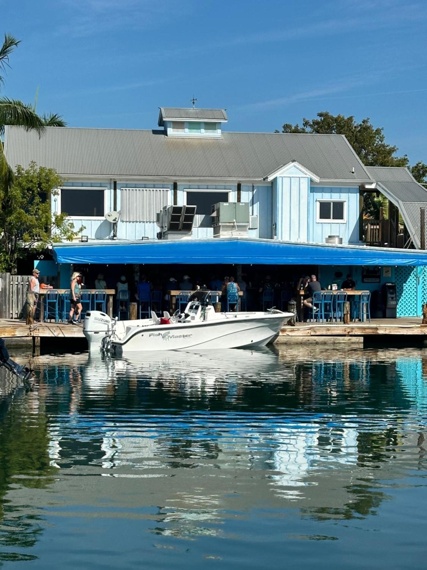 Aqua Lodges At Hurricane Hole Marina Stock Island Exterior foto